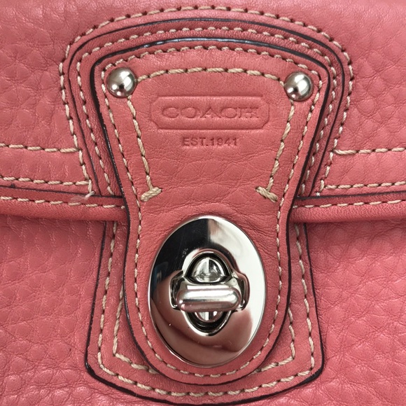 Coach Wristlet - Picture 4 of 6